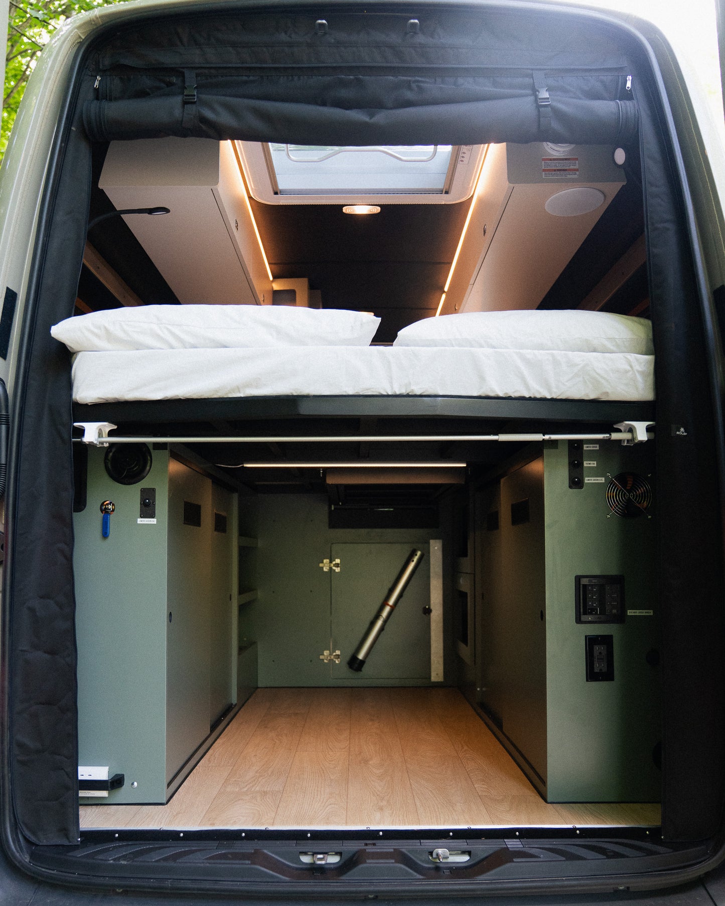 Phenix XL – Mercedes Sprinter 2025 170’’ AWD 2500 - Démonstrateur réservé