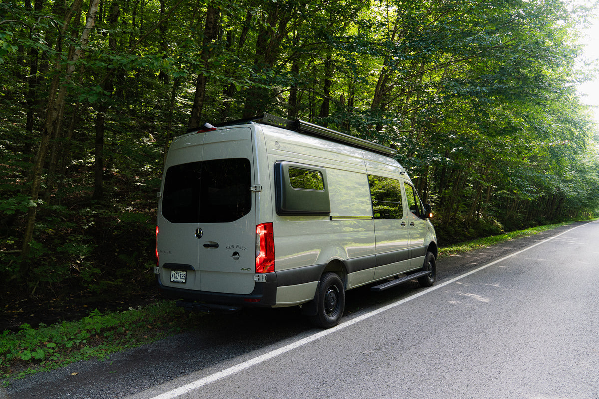 Evazion – Mercedes Sprinter 2025 144'' AWD 2500 - Demonstrator