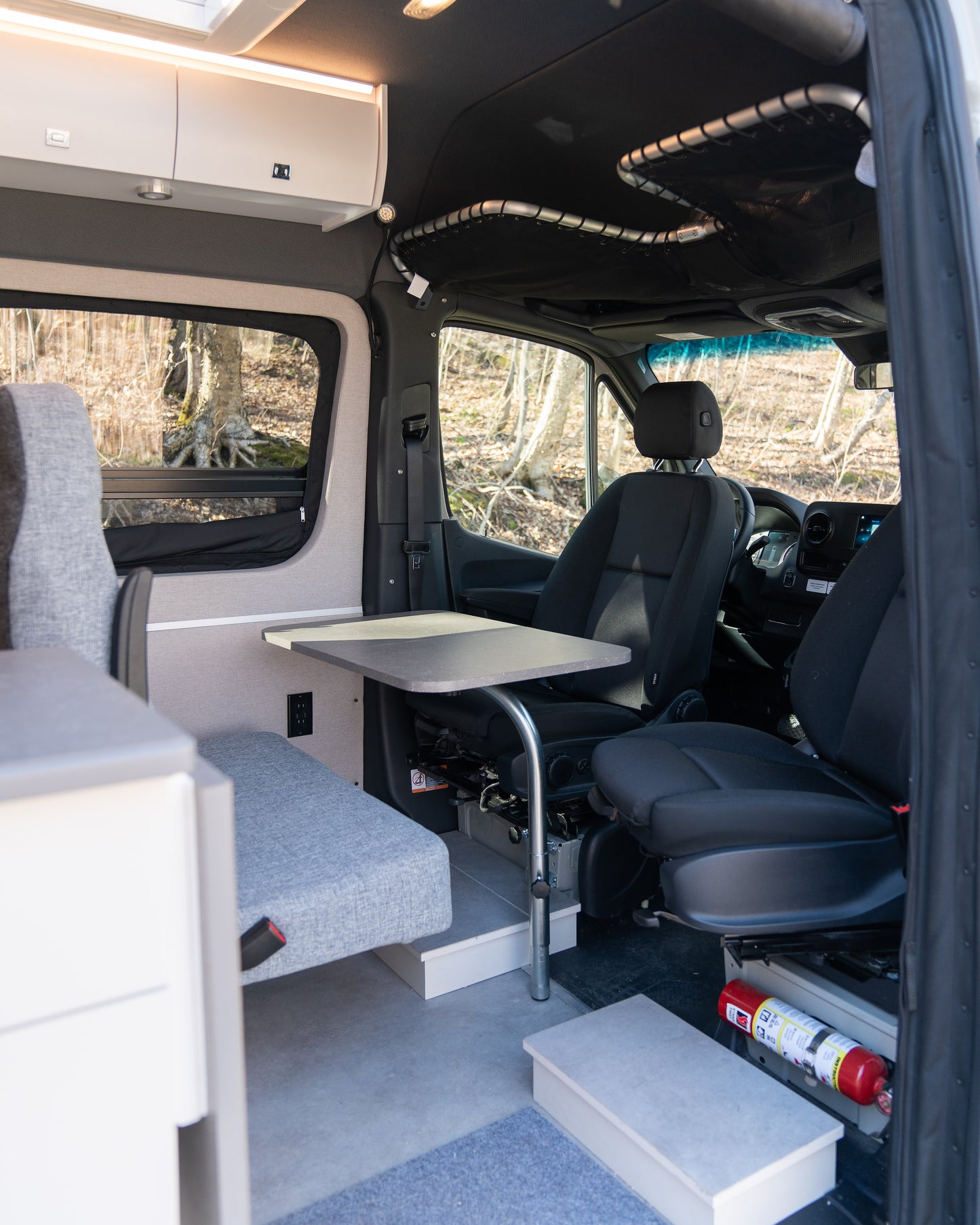 Champion (Mercedes Sprinter 170'' 2500) – Véhicule de location disponibles dès octobre