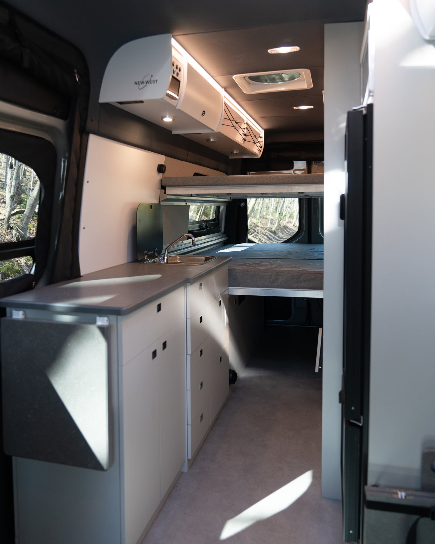 Champion (Mercedes Sprinter 170'' 2500) – Véhicule de location disponibles dès octobre