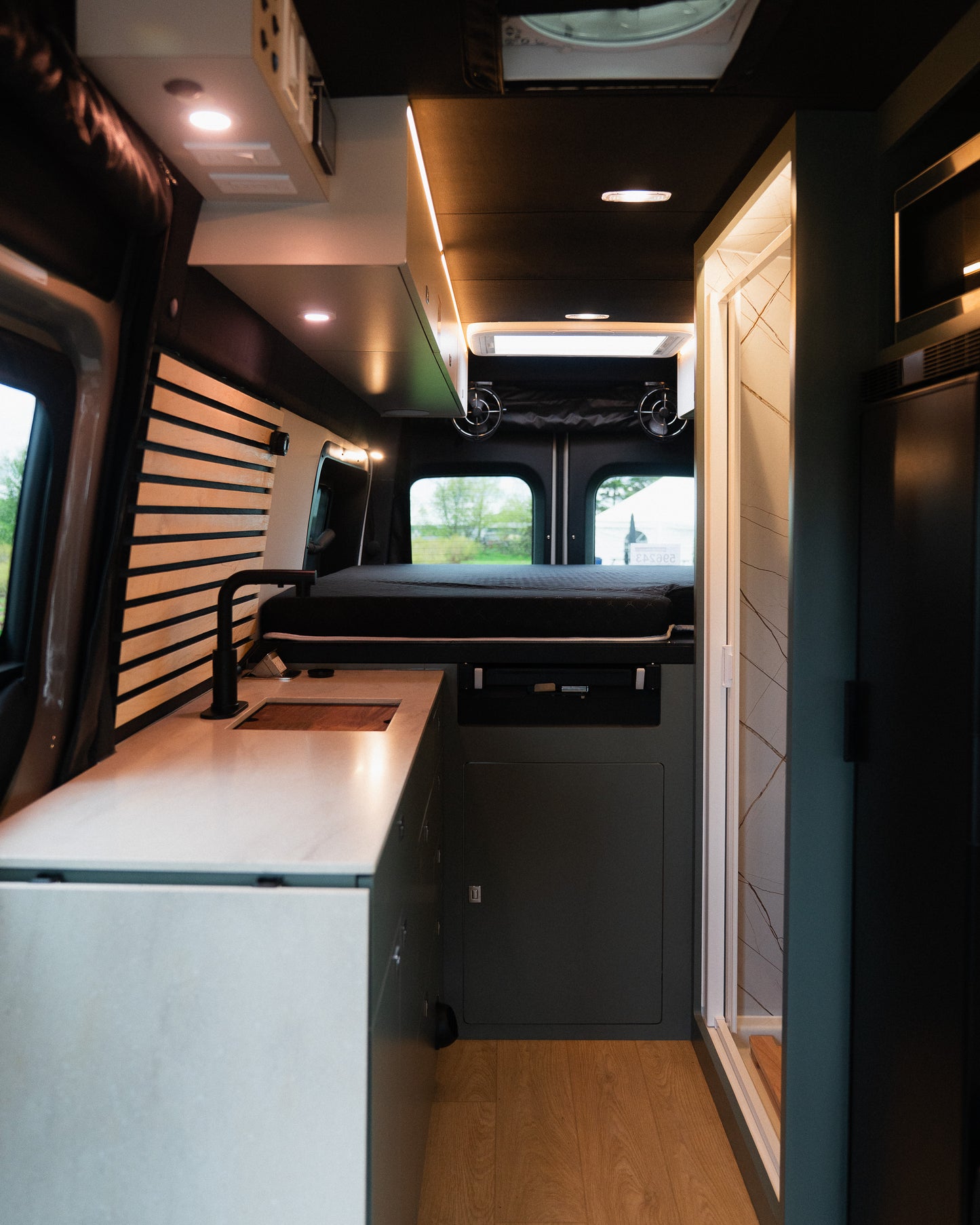 Phenix XL (Mercedes Sprinter 170 AWD)