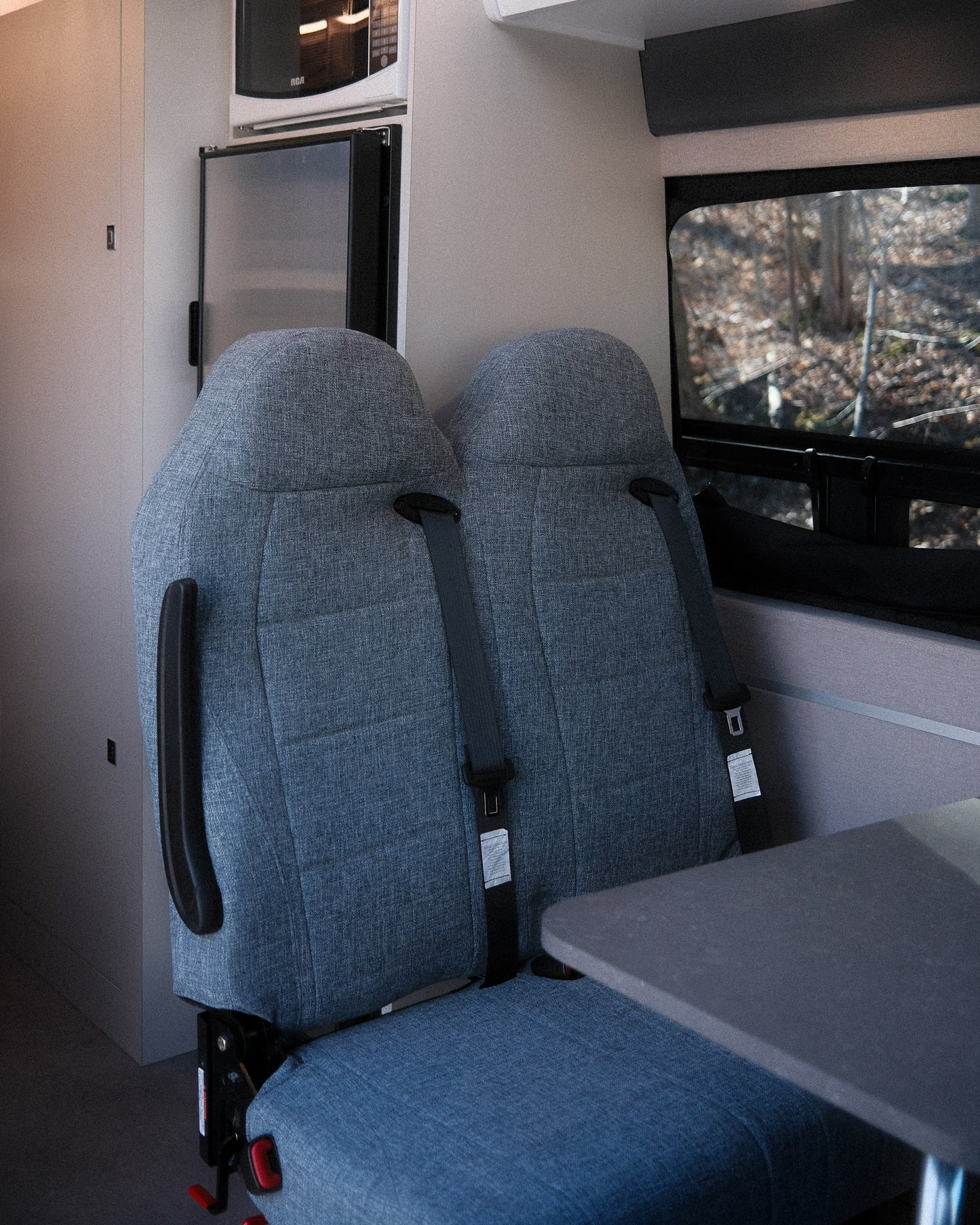Champion (Mercedes Sprinter 170'' 2500) – Véhicule de location disponibles dès octobre
