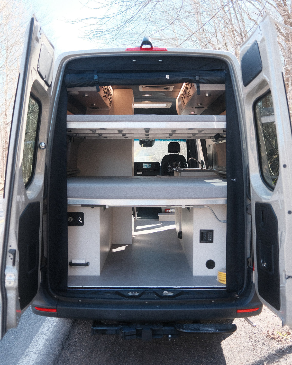 Evazion – Mercedes Sprinter 2025 144'' AWD 2500 - Demonstrator