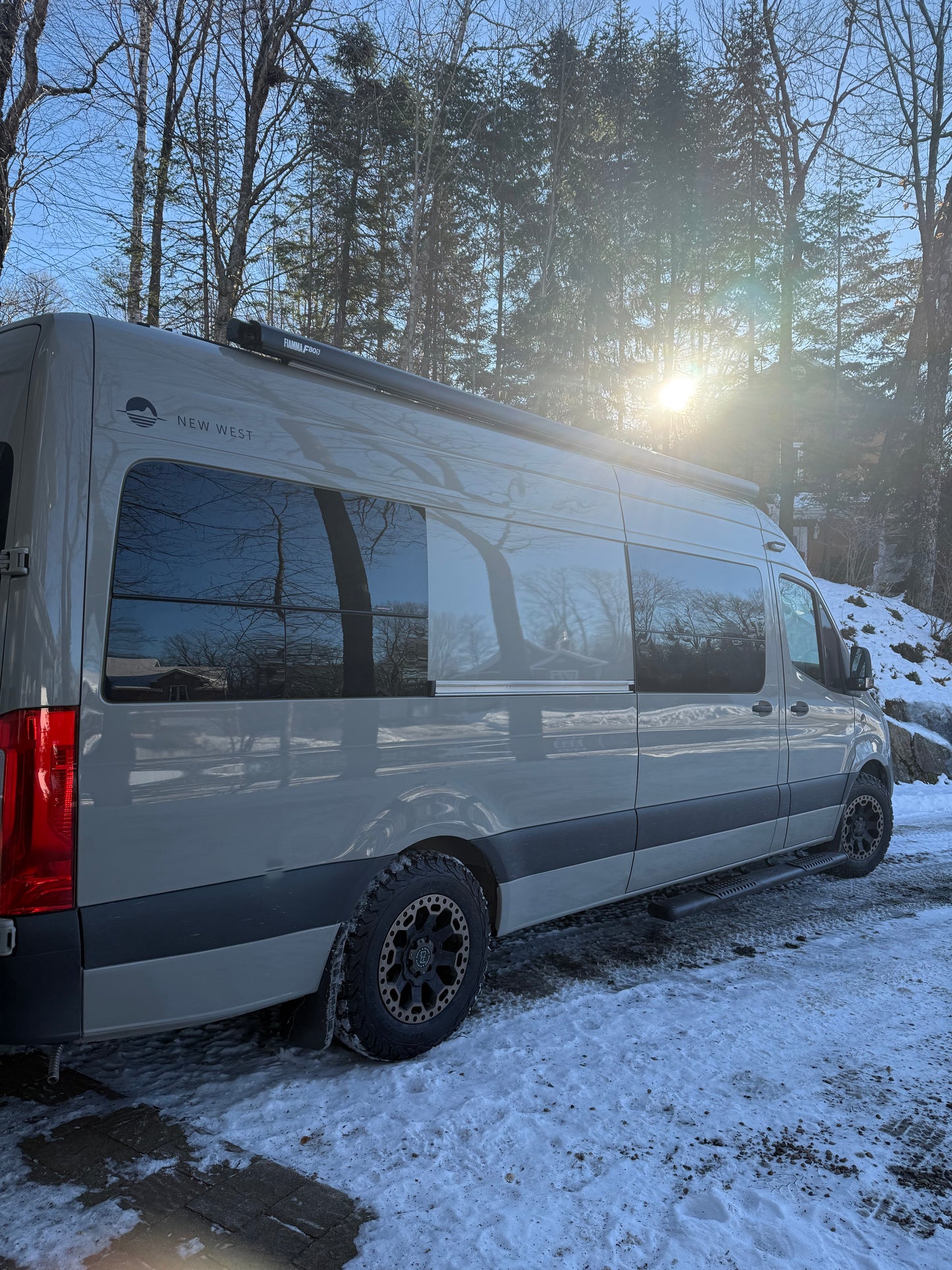 Champion (Mercedes Sprinter 170'' 2500) – Véhicule de location disponibles dès octobre