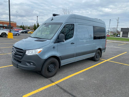 Evazion – Mercedes Sprinter 2023 144’’ 2500 – Usagé