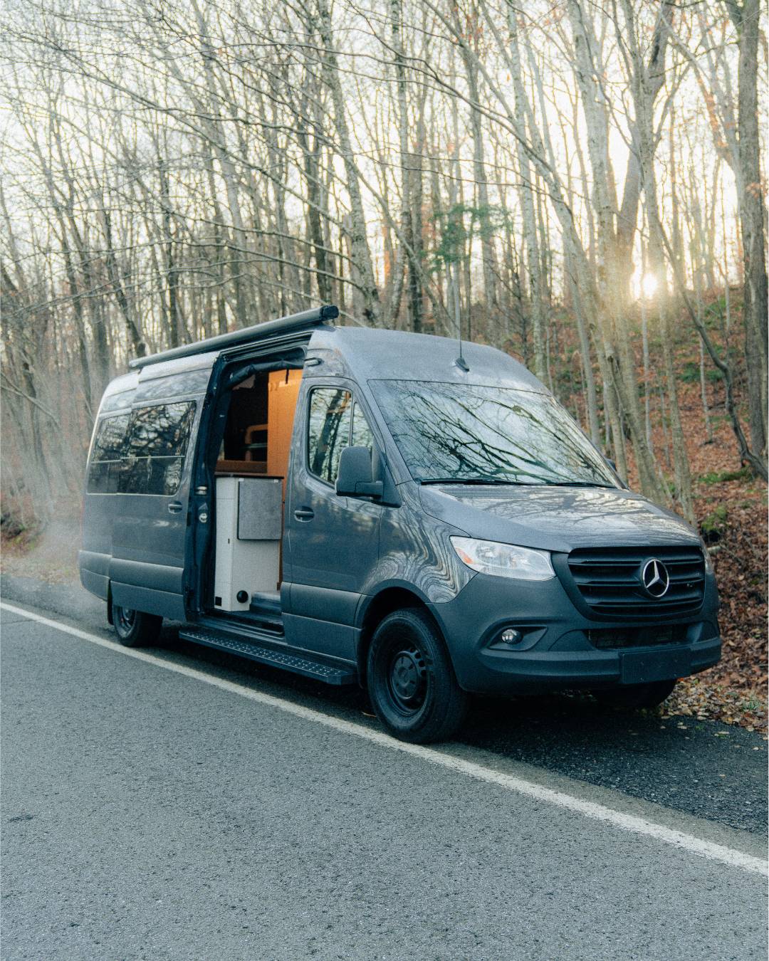 Location van Champion 2-4 passager – Mercedes 170 (22 pied) 2026