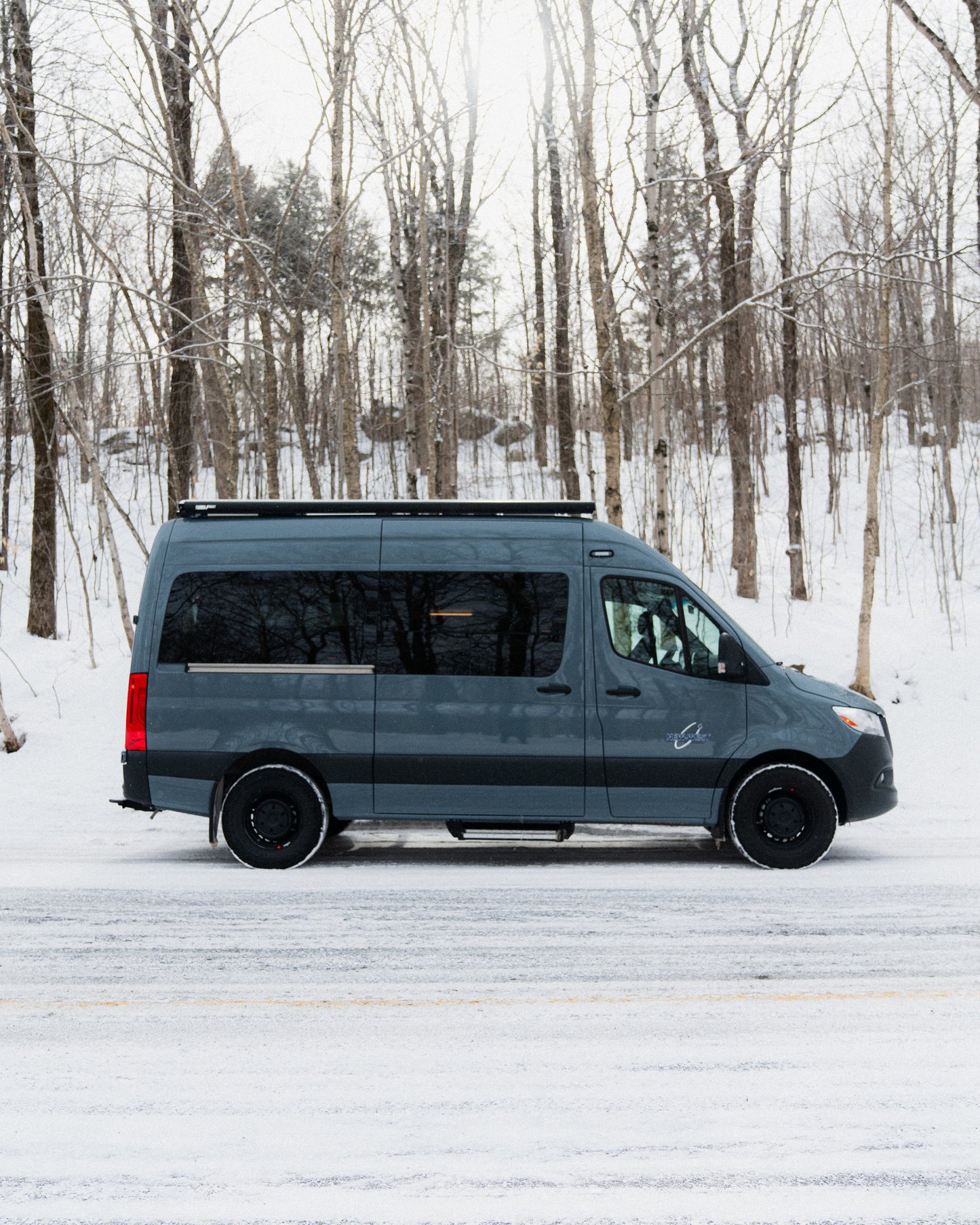 Evazion – Mercedes Sprinter 2023 144’’ 2500 – Usagé