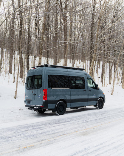 Evazion – Mercedes Sprinter 2023 144’’ 2500 – Usagé