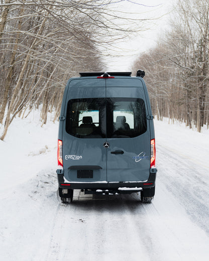 Evazion – Mercedes Sprinter 2023 144’’ 2500 – Usagé