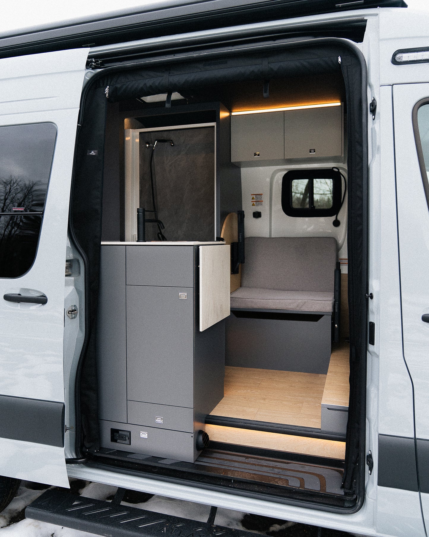 Phenix – Mercedes Sprinter 2026 144’’ AWD 2500