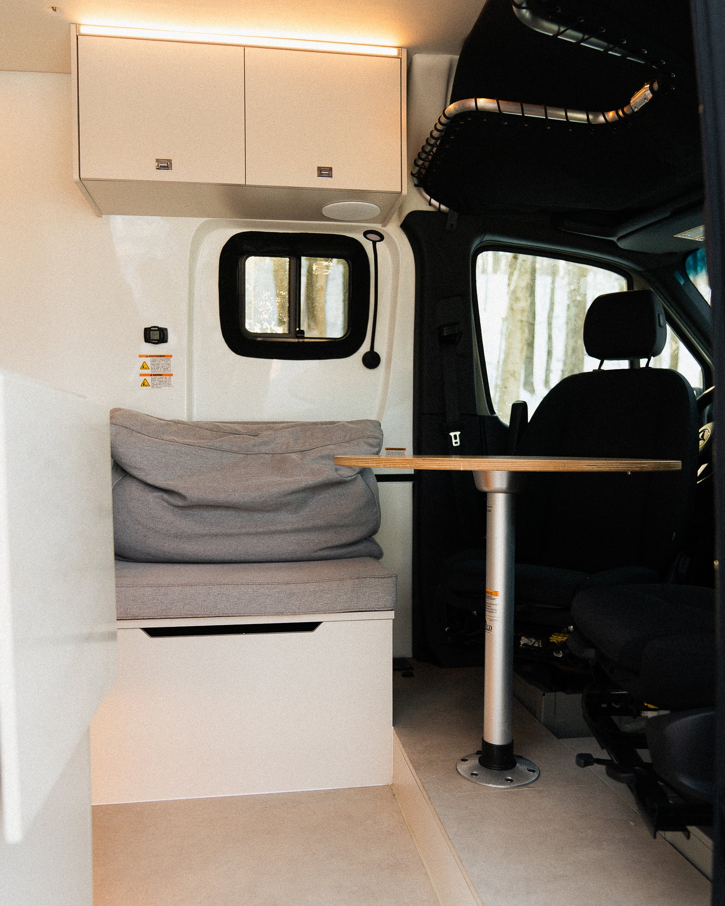 Phenix – Mercedes Sprinter 2025 144’’ AWD 2500 - Démonstrateur à Dominick Ménard