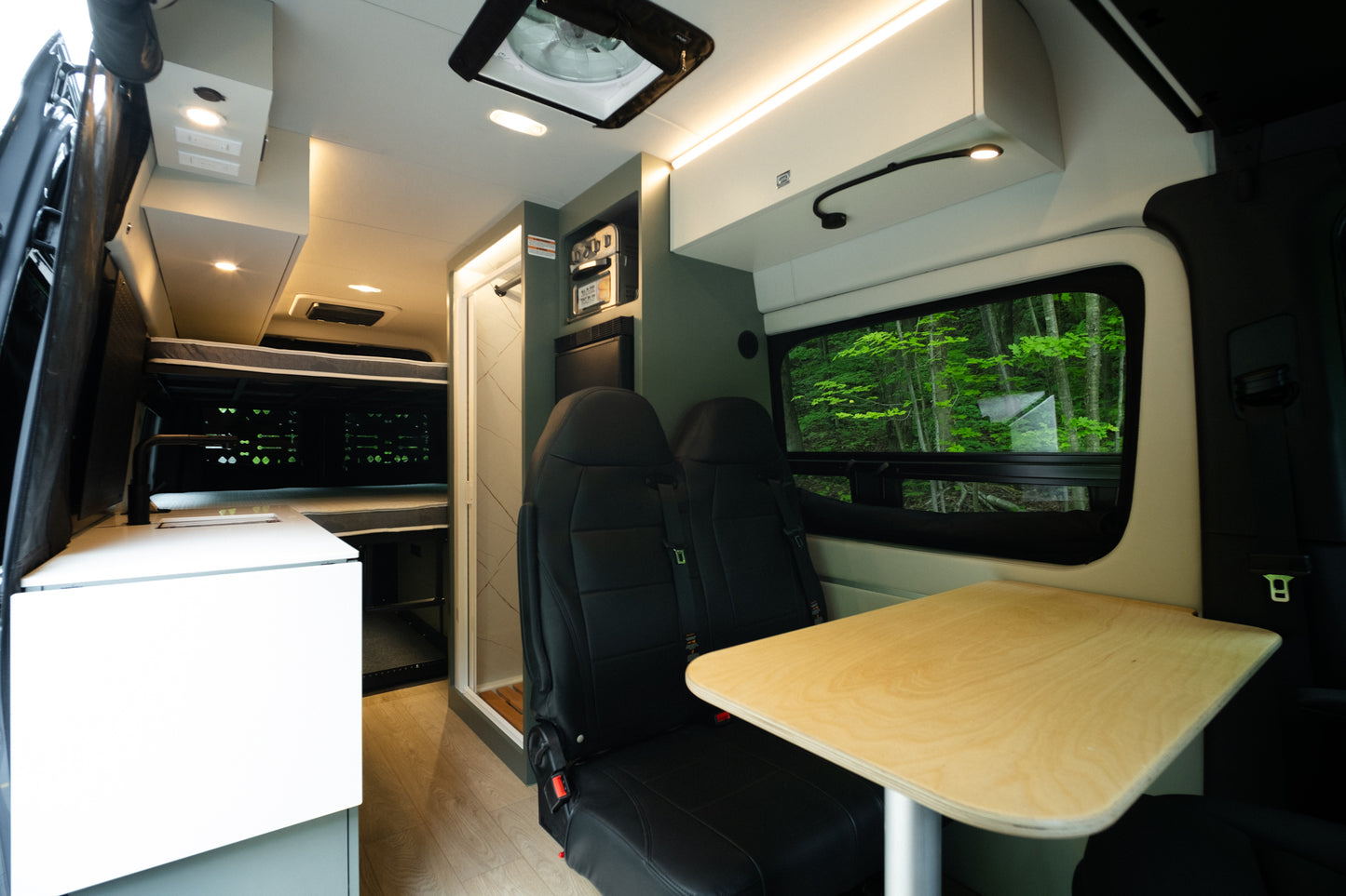 Mercedes Sprinter 2027 170'' RWD ou AWD