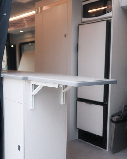 Evazion XL (Mercedes Sprinter 170) Rental vehicle available