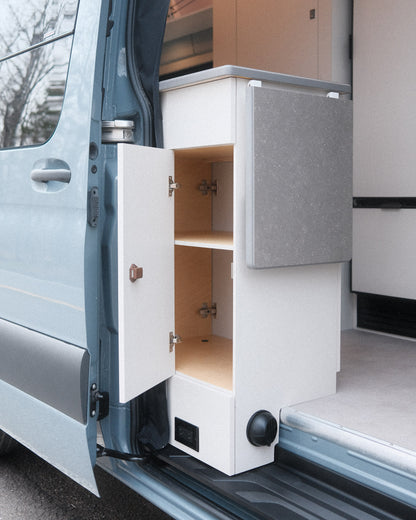 Evazion XL (Mercedes Sprinter 170) Rental vehicle available