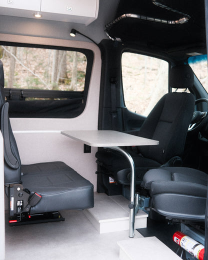 Evazion XL (Mercedes Sprinter 170) Rental vehicle available
