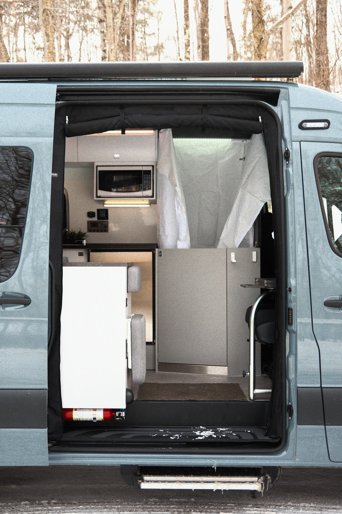 Evazion – Mercedes Sprinter 2023 144’’ 2500 – Usagé