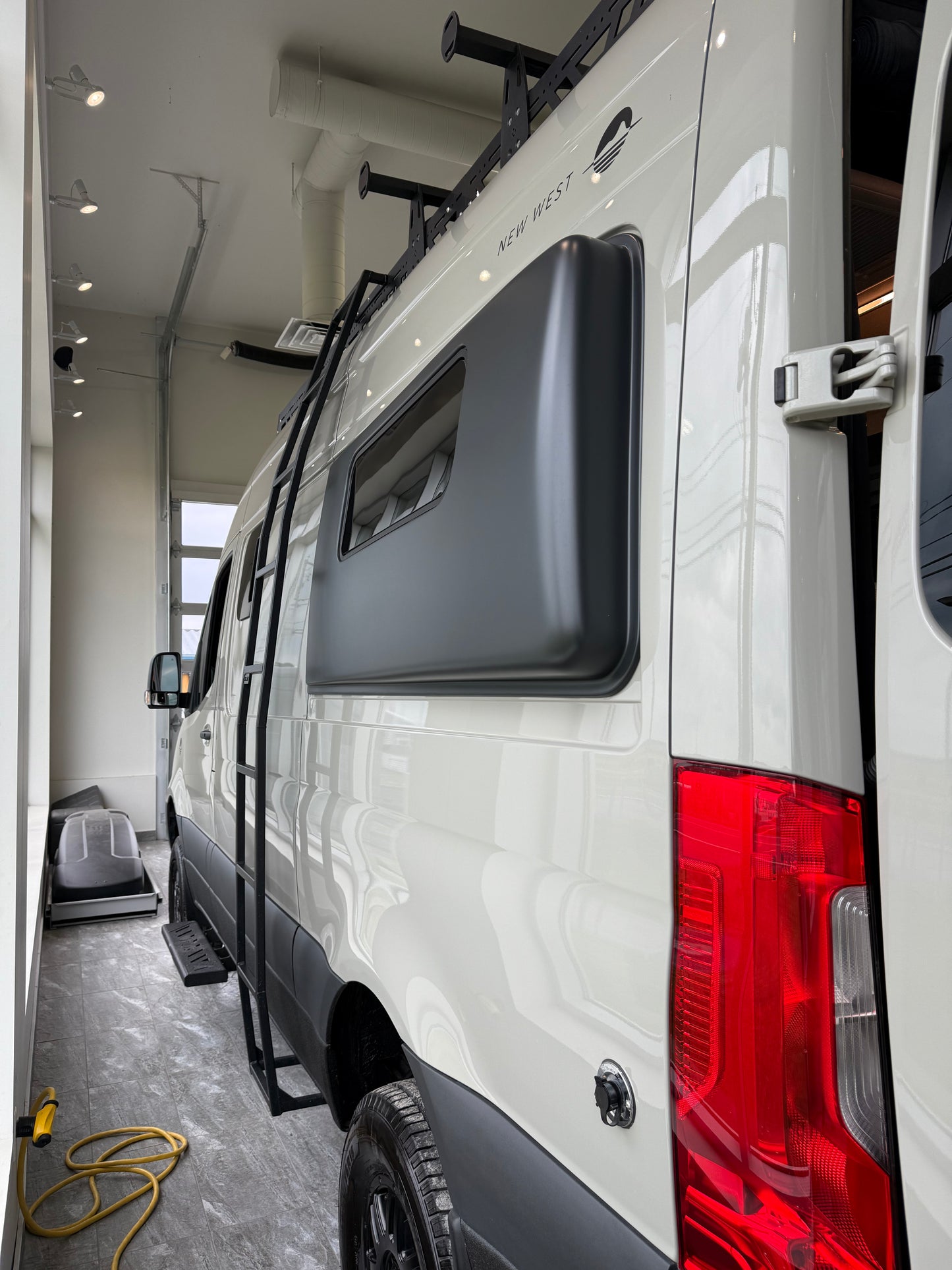 New-West Phenix AWD 2025 (mercedes sprinter 2025) VENDU