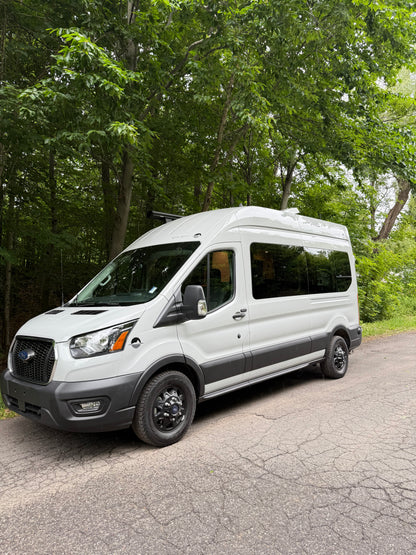 Evazion – Ford Transit 2025 148’’ AWD 250 - Démonstrateur