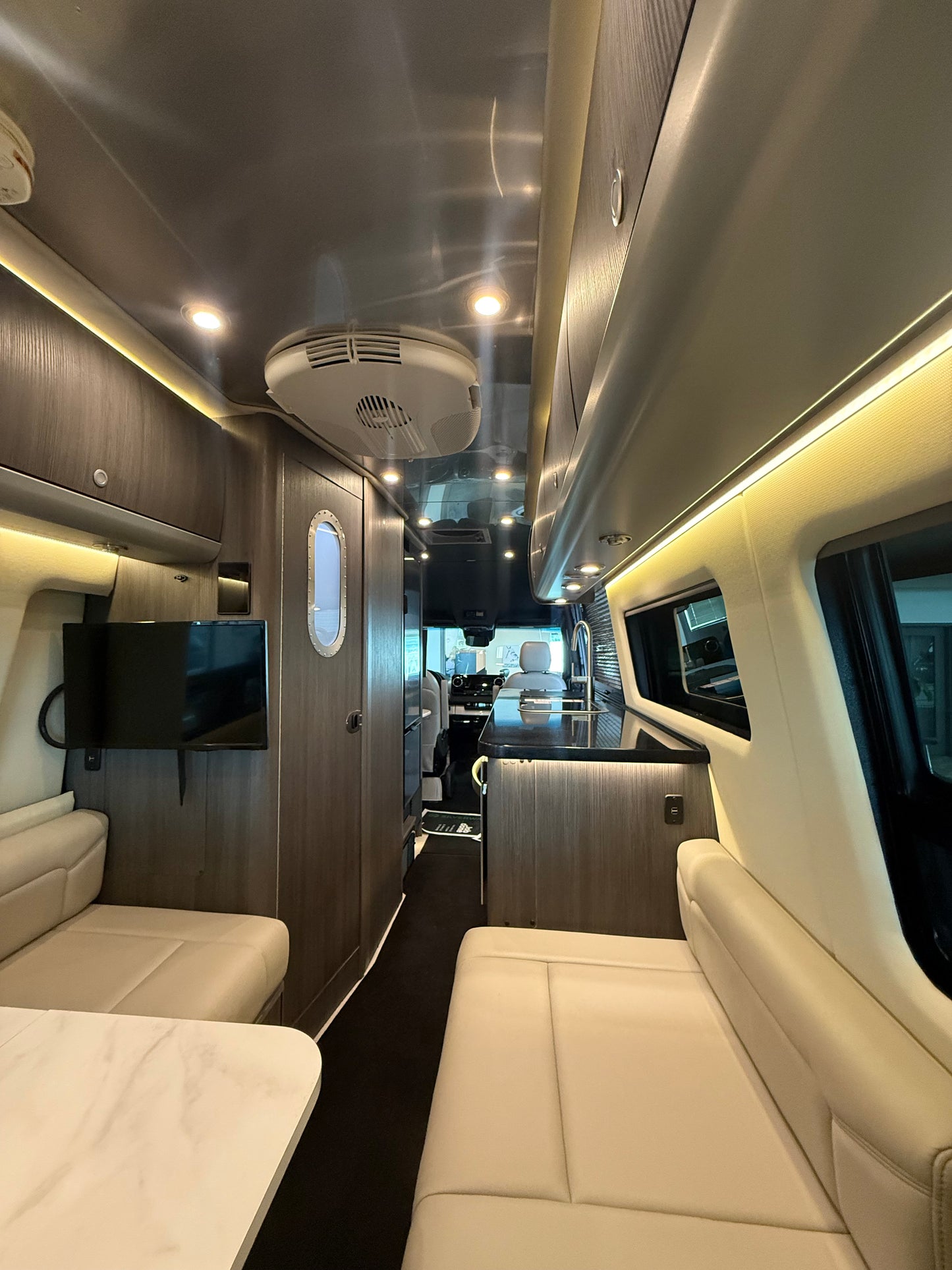 Airstream Interstate 24GT 2022