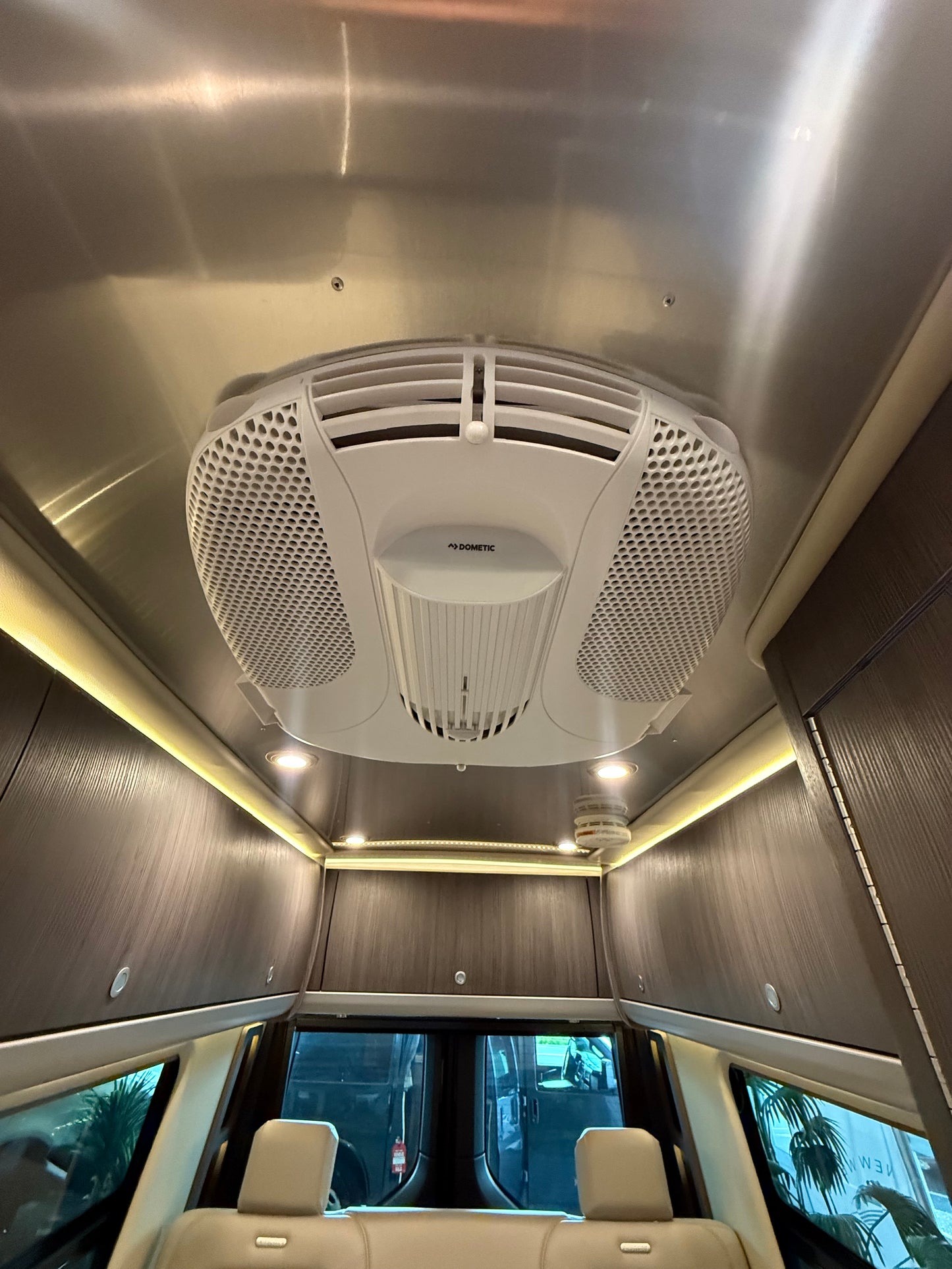 Airstream Interstate 24GT 2022