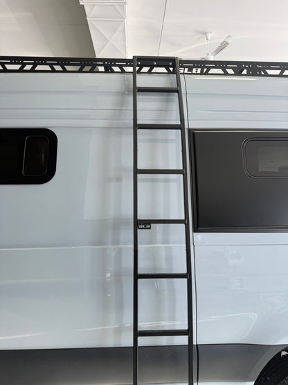 Phenix – Mercedes Sprinter 2026 144’’ AWD 2500