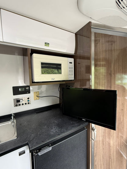 Evazion – Mercedes Sprinter 2016 144’’ RWD Usagé