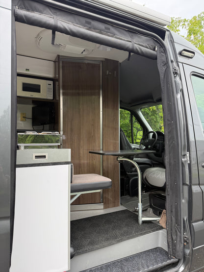Evazion – Mercedes Sprinter 2016 144’’ RWD Usagé