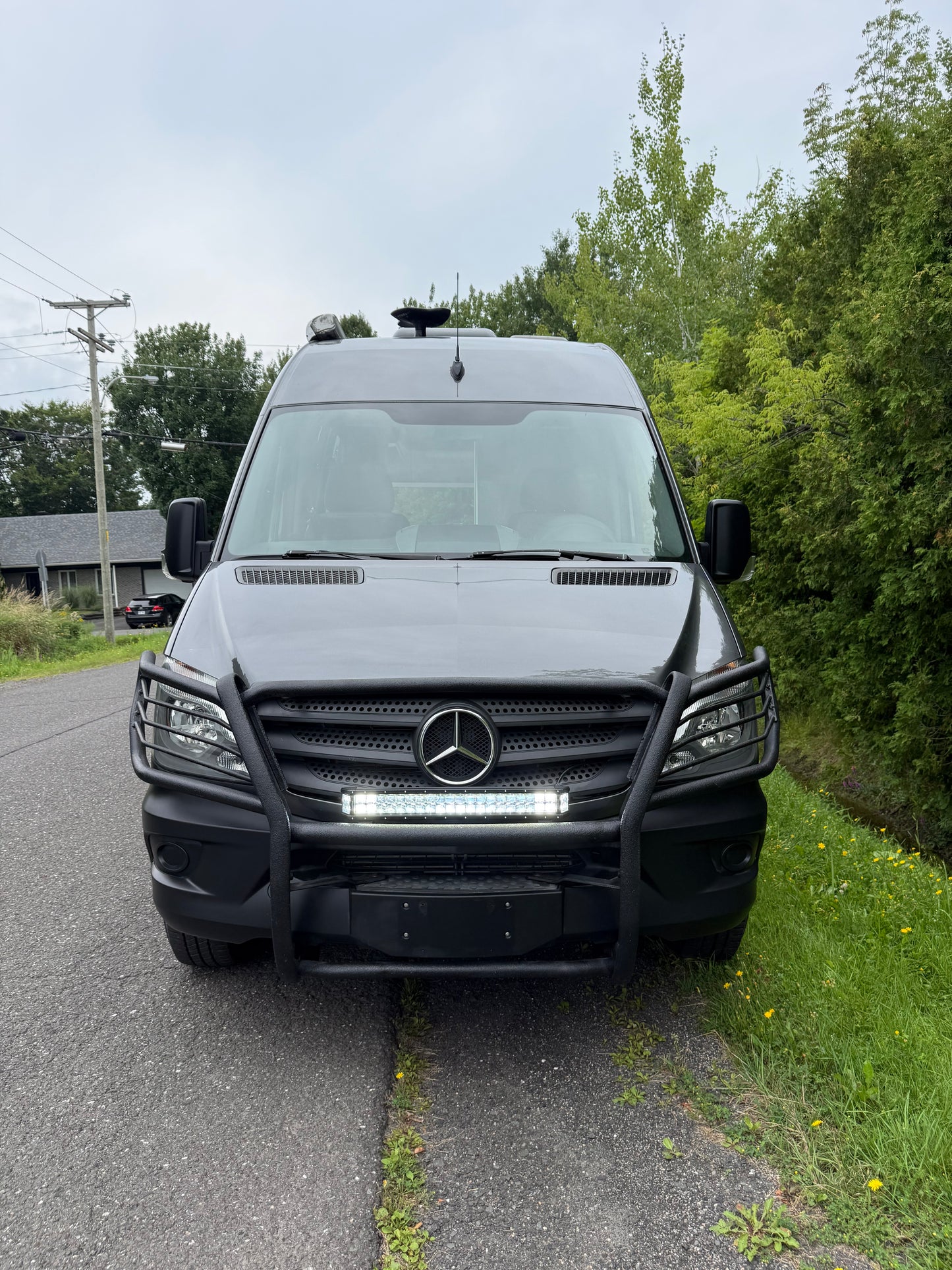 Evazion – Mercedes Sprinter 2016 144’’ RWD Usagé