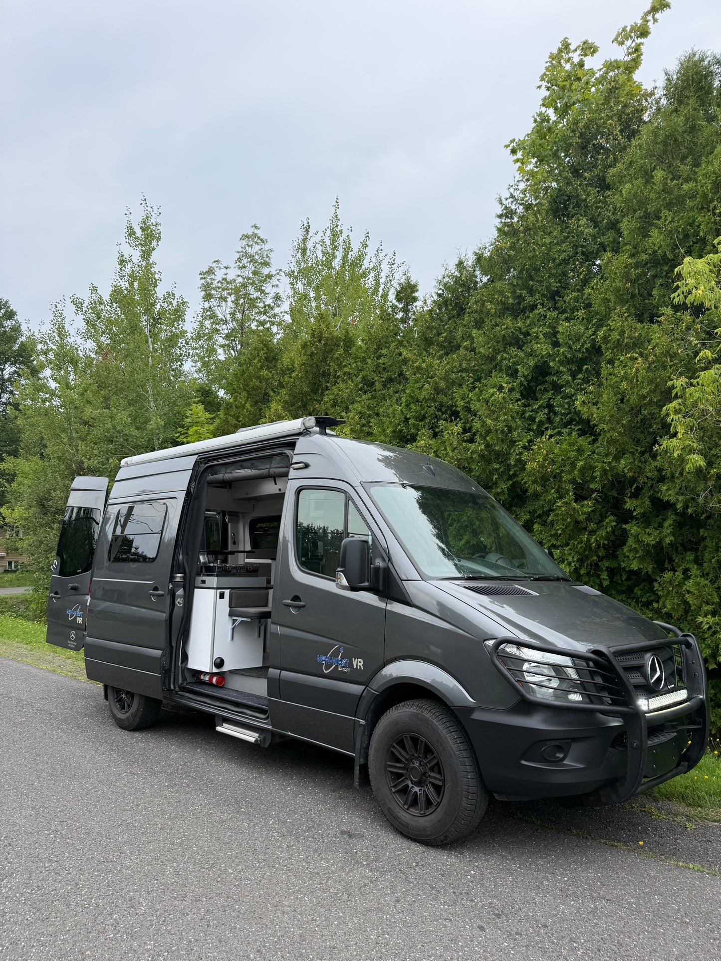 Evazion – Mercedes Sprinter 2016 144’’ RWD Usagé