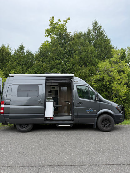Evazion – Mercedes Sprinter 2016 144’’ RWD Usagé