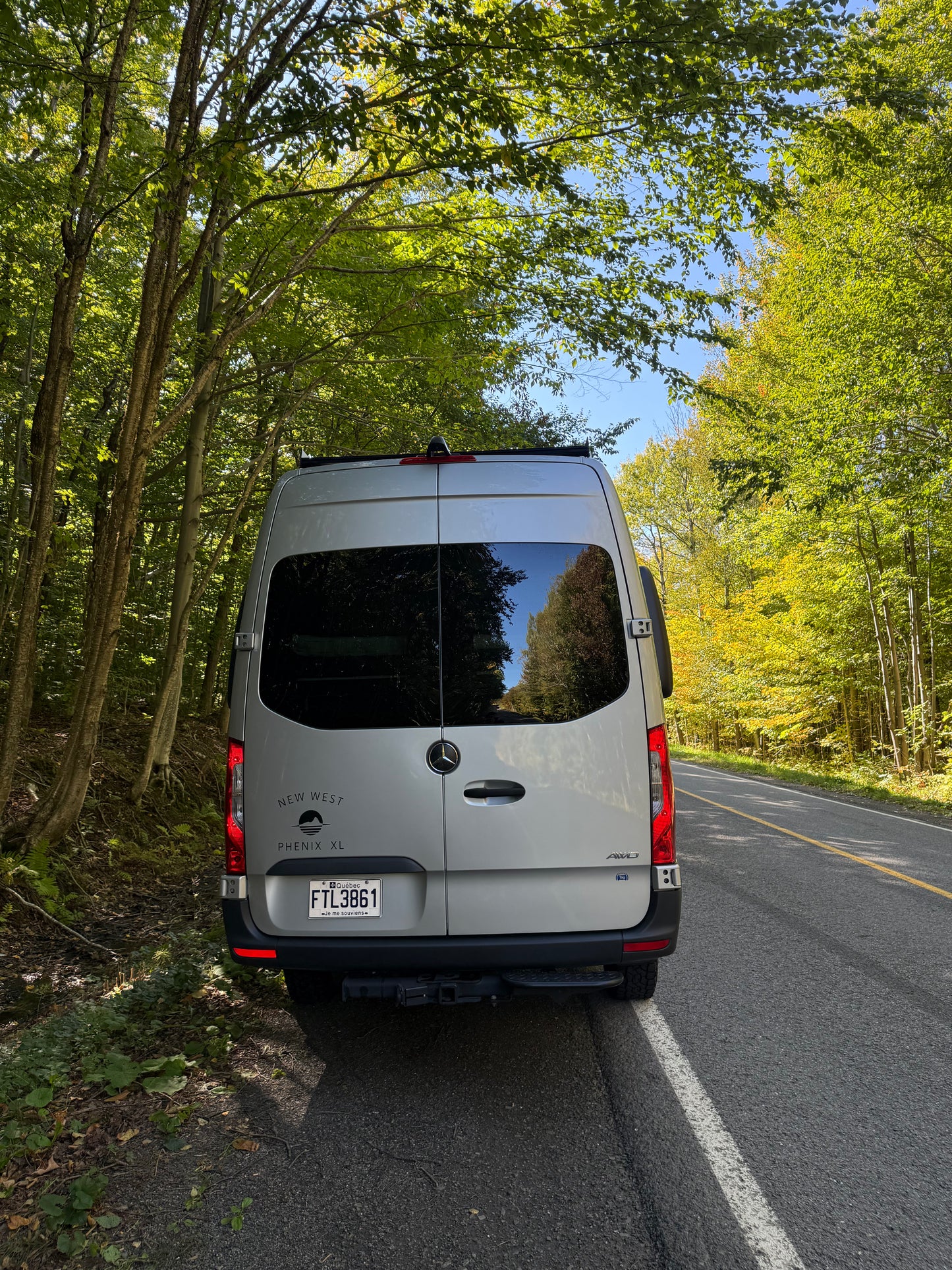 Phenix XL 2025 sur mercedes sprinter 170 (22.8 pied) AWD  usagé  (31 000 KM)