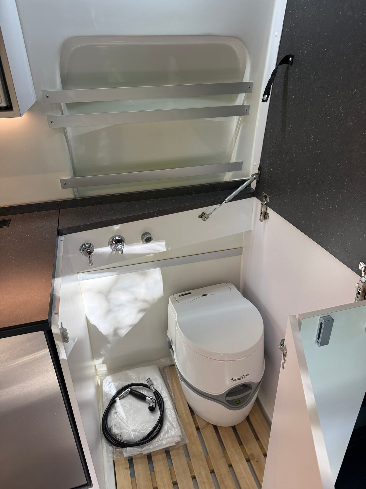 Evazion – Mercedes Sprinter 2022 144’’ RWD Usagé